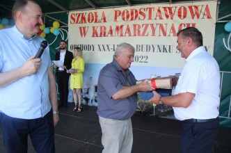Zdjęcie do: 30 lecie nowej Szkoły Podstawowej w Kramarzynach
