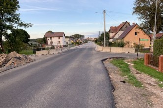 Zdjęcie do: Asfalt na przepuście DK 20 w Kramarzynach
