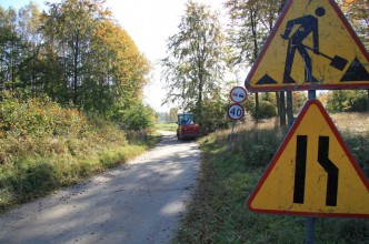 Zdjęcie do: Z Kramarzyn do Masłowiczek po nowym asfalcie