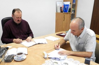 Zdjęcie do: Kolejne umowy na przebudowę dróg podpisane