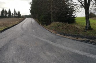 Zdjęcie do: Zakończono prace przy przebudowie drogi w Tuchomku
