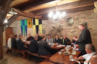 Zdjęcie do: Sztandar dla OSP Tuchomie