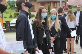 Zdjęcie do: Egzamin ósmoklasisty. Matematyka najlepiej w Tuchomiu