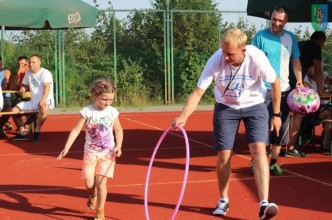 Zdjęcie do: Festyn w Kramarzynach na nowym sprzęcie