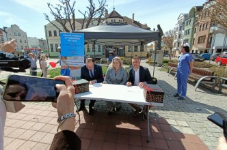 Zdjęcie do: Defibrylator dla Gminy Tuchomie
