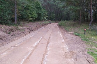 Zdjęcie do: Drogi z płyt betonowych z demontażu
