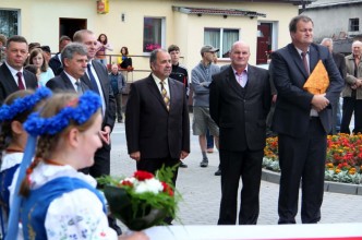 Zdjęcie nr 2 do galerii: Otwarcie targowiska