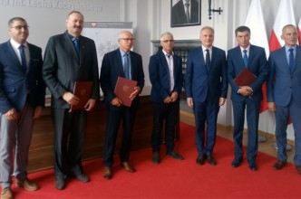 Zdjęcie do: Umowa na Widokową i Tarasową podpisana