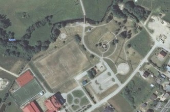 Zdjęcie do: Tereny rekreacyjne przy ZS w Tuchomiu